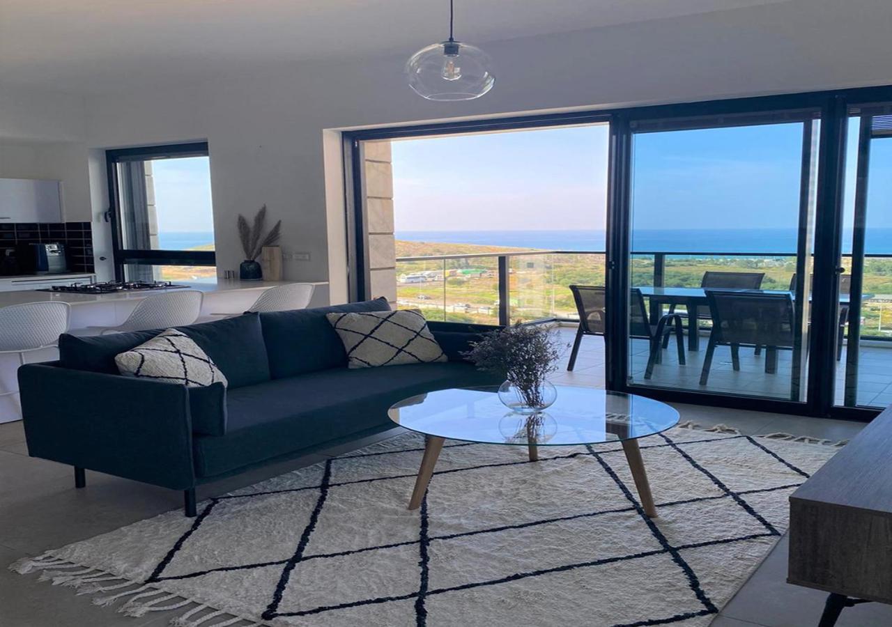 Oַ&O Group- Cool & Urban Apt Luxury Tower Sea View Bat Yam Buitenkant foto