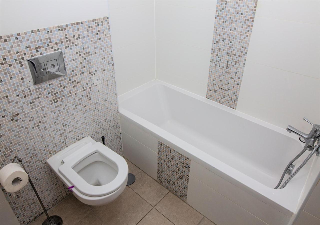 Oַ&O Group- Cool & Urban Apt Luxury Tower Sea View Bat Yam Buitenkant foto